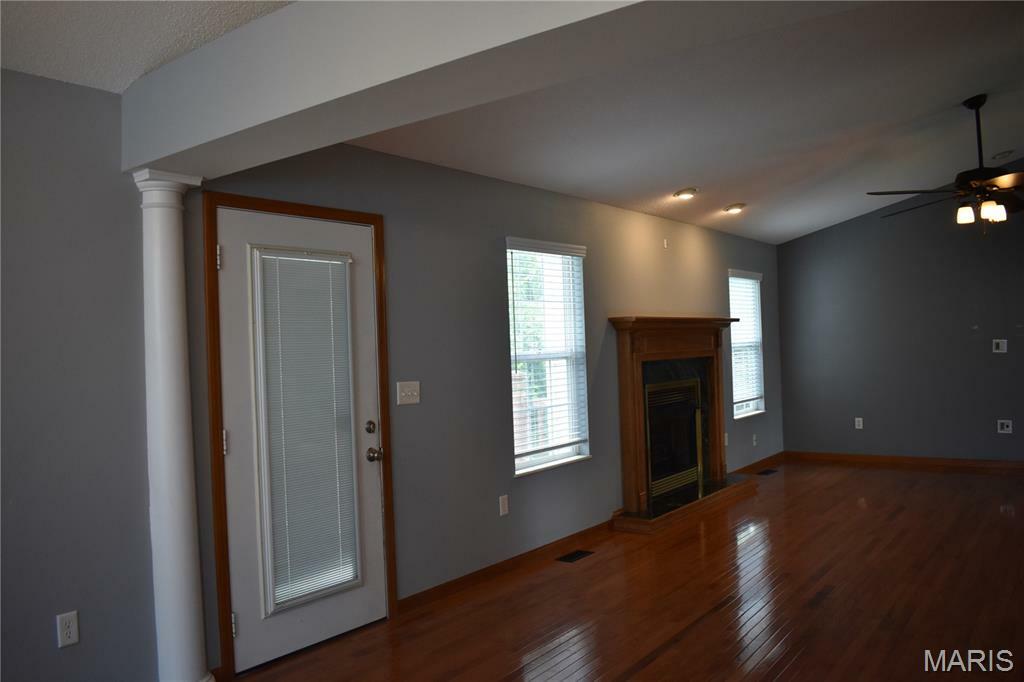 Property Photo: 963 Clemson Avenue IL 62208