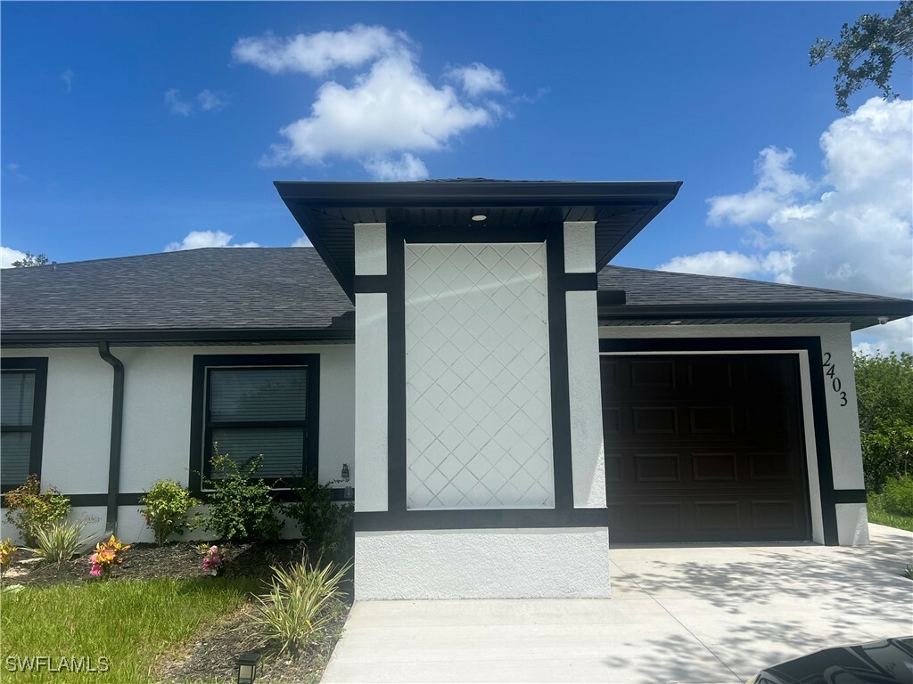 Property Photo: 2403 Dogwood Avenue N FL 33971