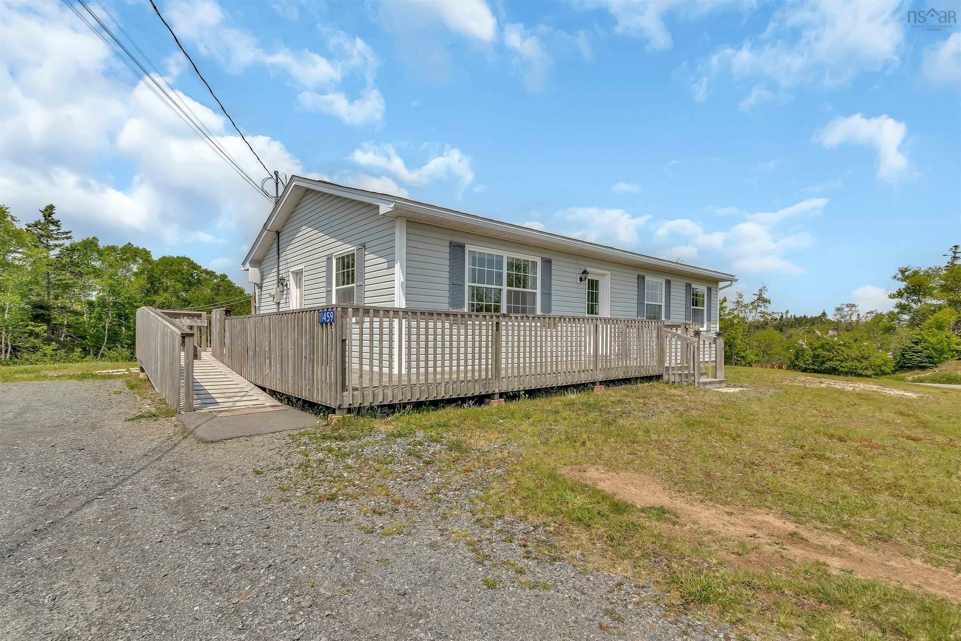 Photo de la propriété: 11459 Highway 7 Highway E NS B0J 2L0