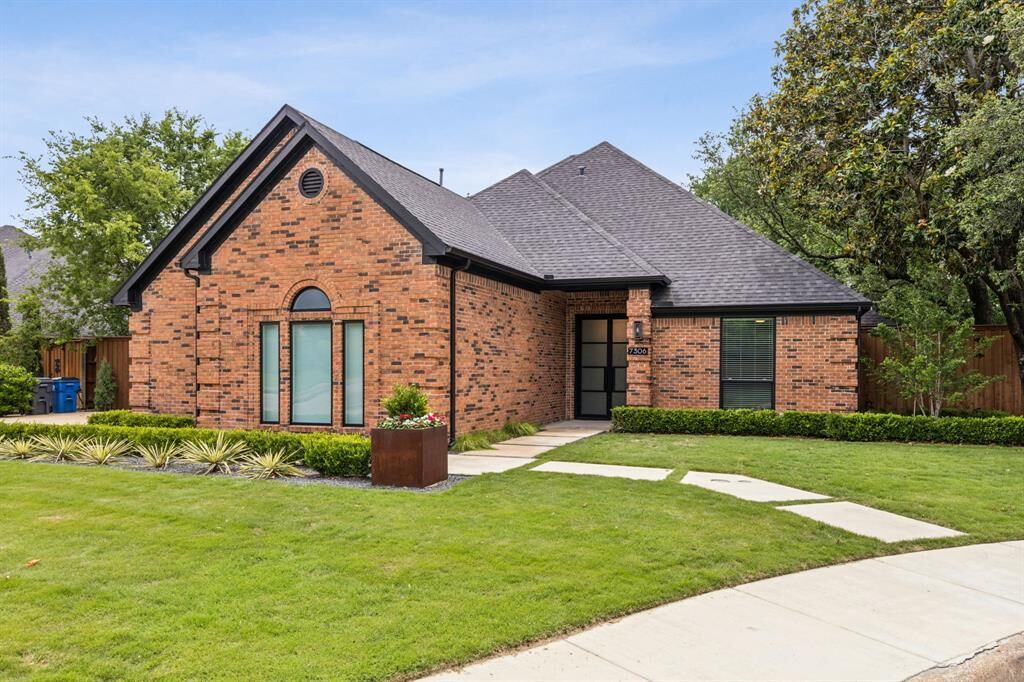 Property Photo:  7306 Hiddencreek Drive  TX 75252 