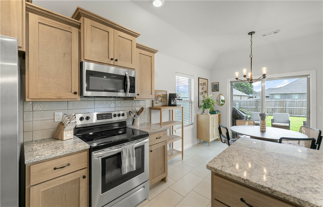 Property Photo:  288 S Amber Dawn Avenue  AR 72730 