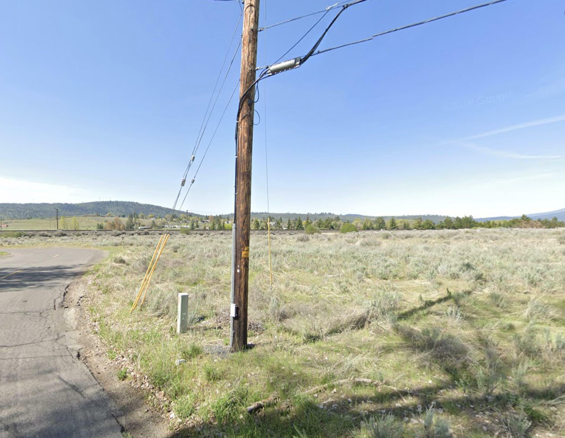 Property Photo: 3200 Quarry Street Lots 300, 302, 400 OR 97601