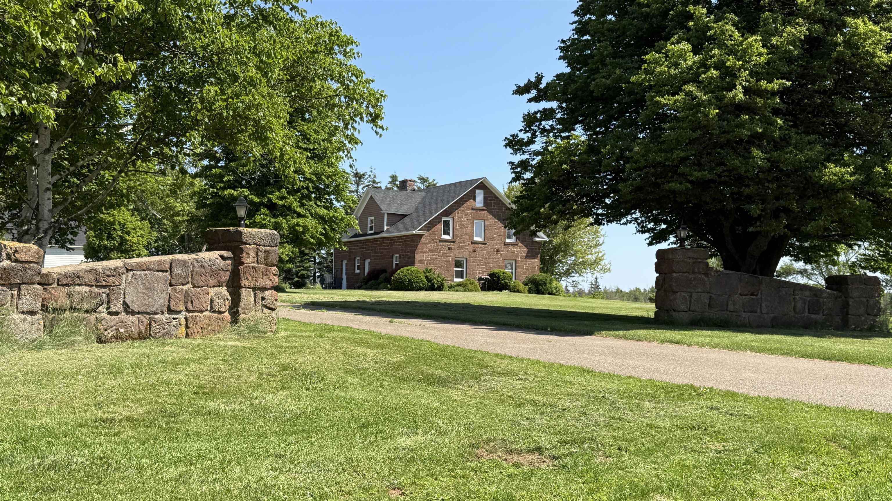 Property Photo: 590 Beech Point Road PE C0B 1M0