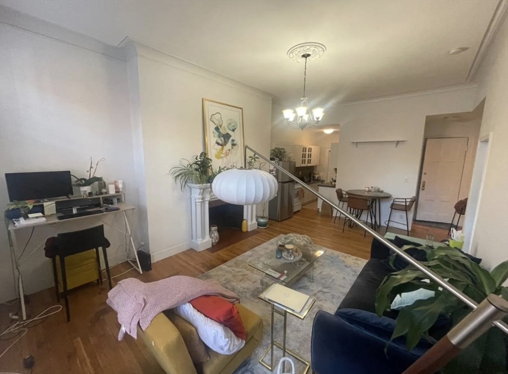Property Photo: 293 Beacon St. 7 MA 02116