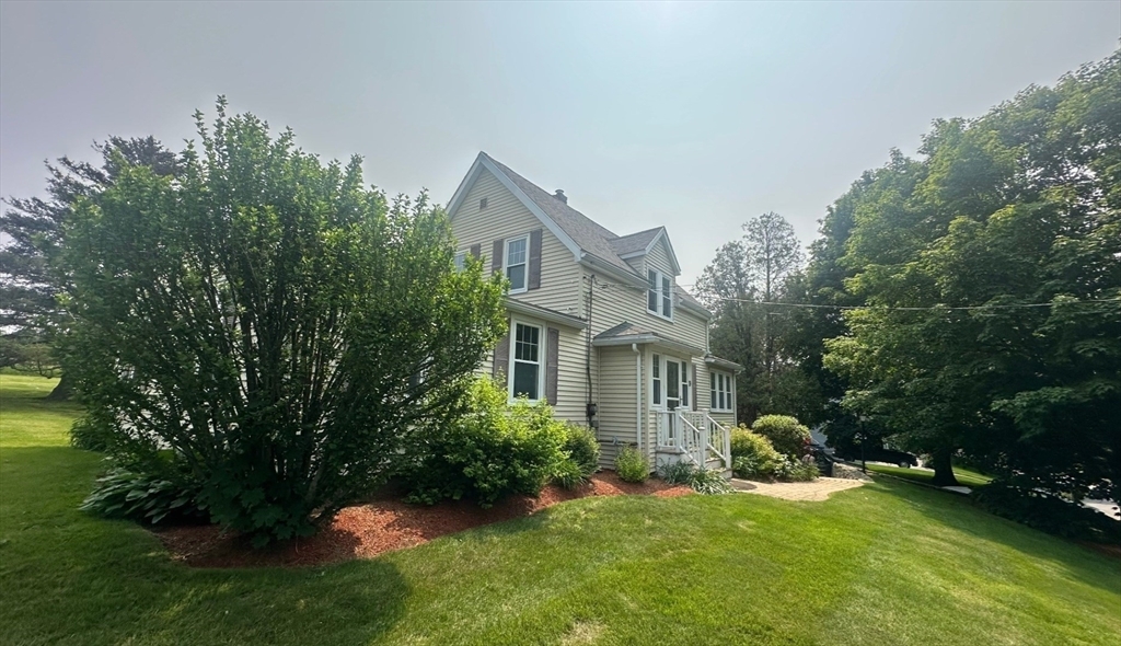 Property Photo: 19 Neck Rd MA 01835