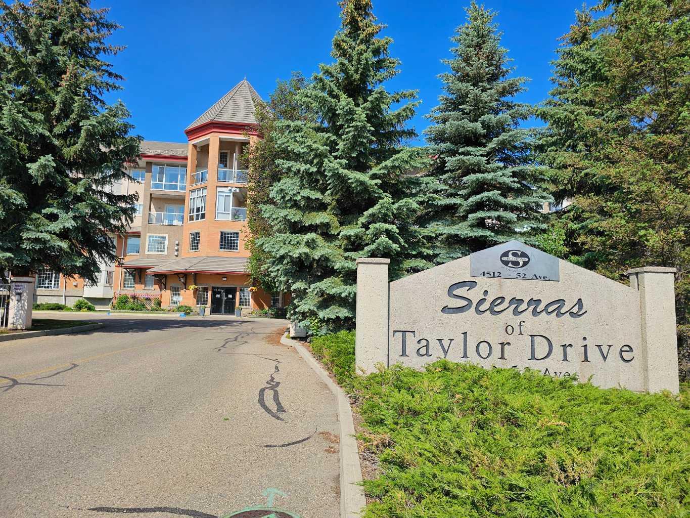 Property Photo: 4512 52 Avenue 403 AB T4N 7B9