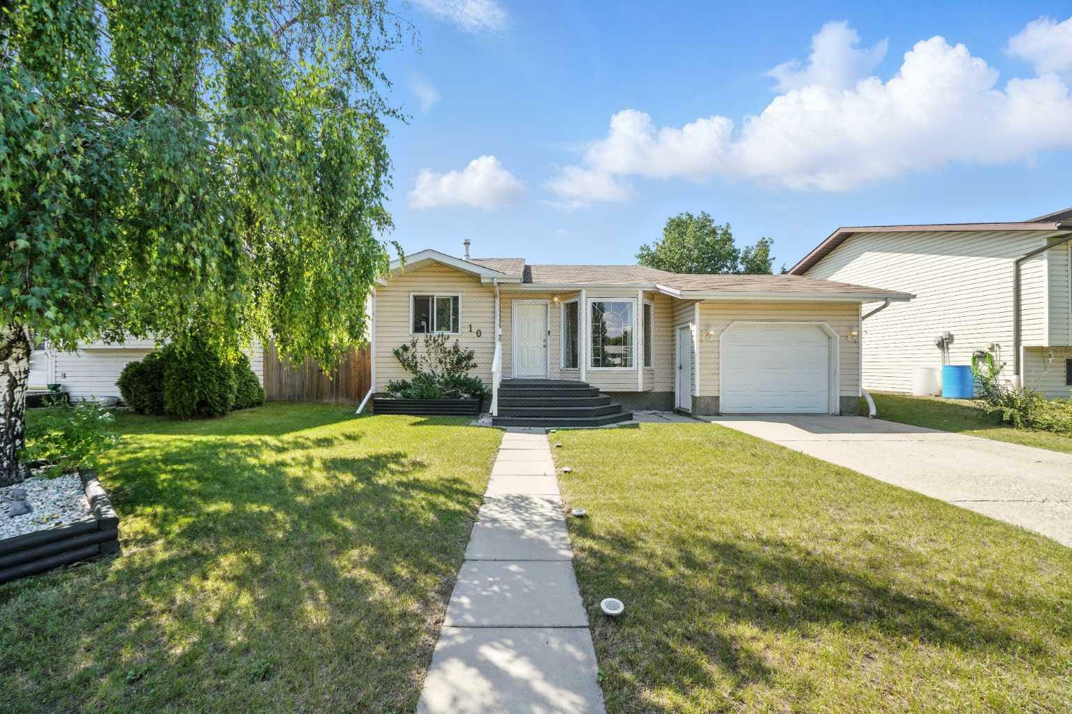 10 Sunridge Avenue  Blackfalds AB T0M 0J0 photo