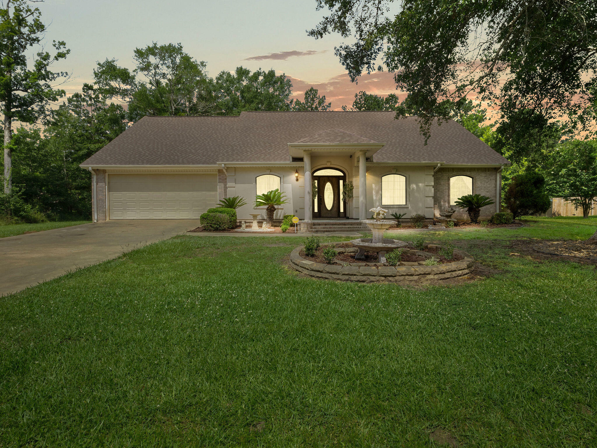 Property Photo: 110 Rabbit Run Rd LA 71446