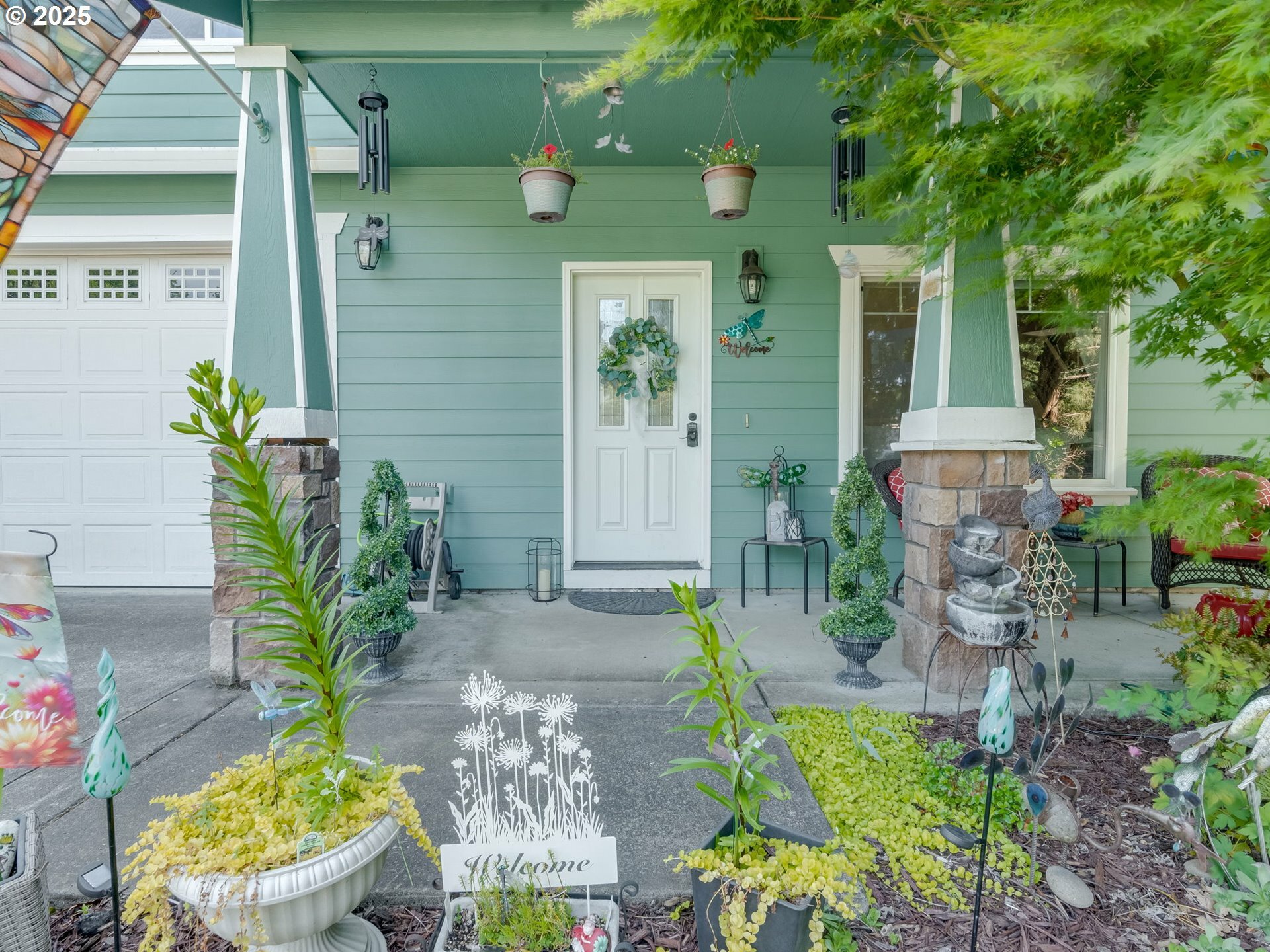 Property Photo: 626 SW Trout Ct WA 98607
