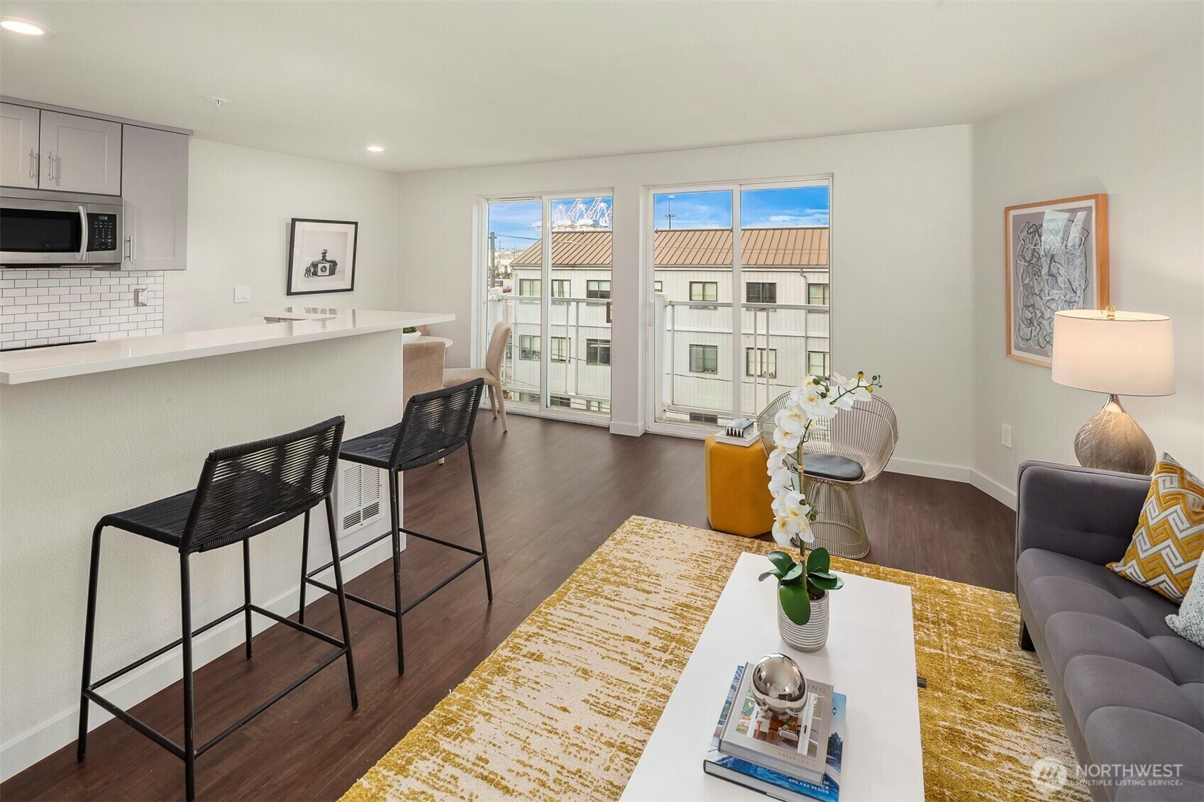 Property Photo: 3318 30th Avenue SW A502 WA 98126