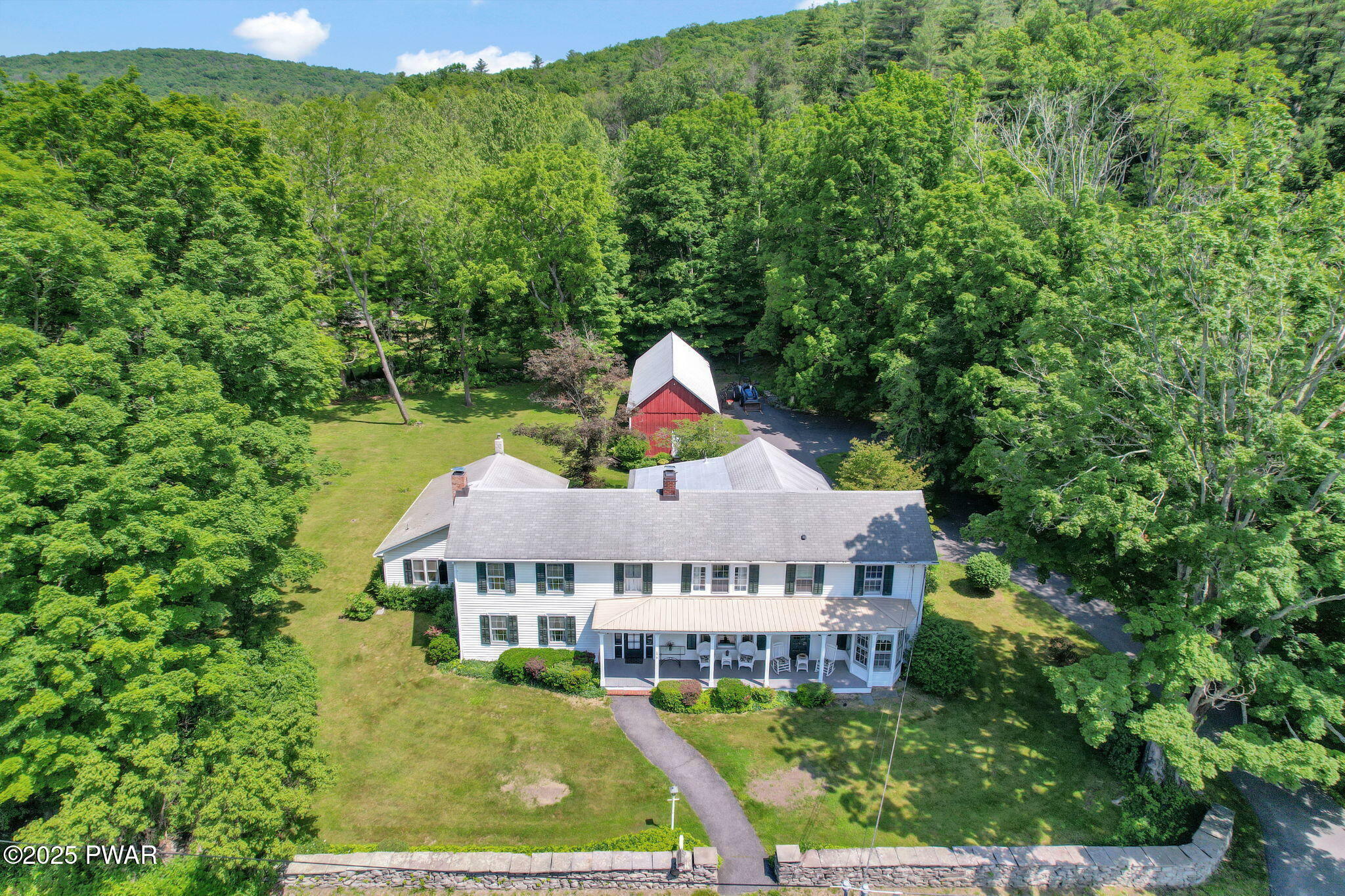 Property Photo:  179 Mountain Avenue  PA 18336 