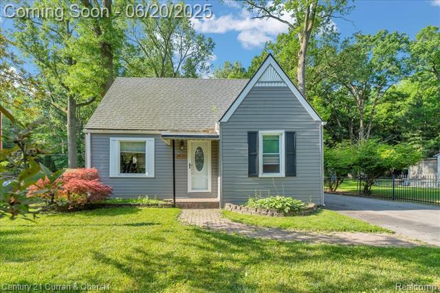 Property Photo: 24121 Kraft Place MI 48174