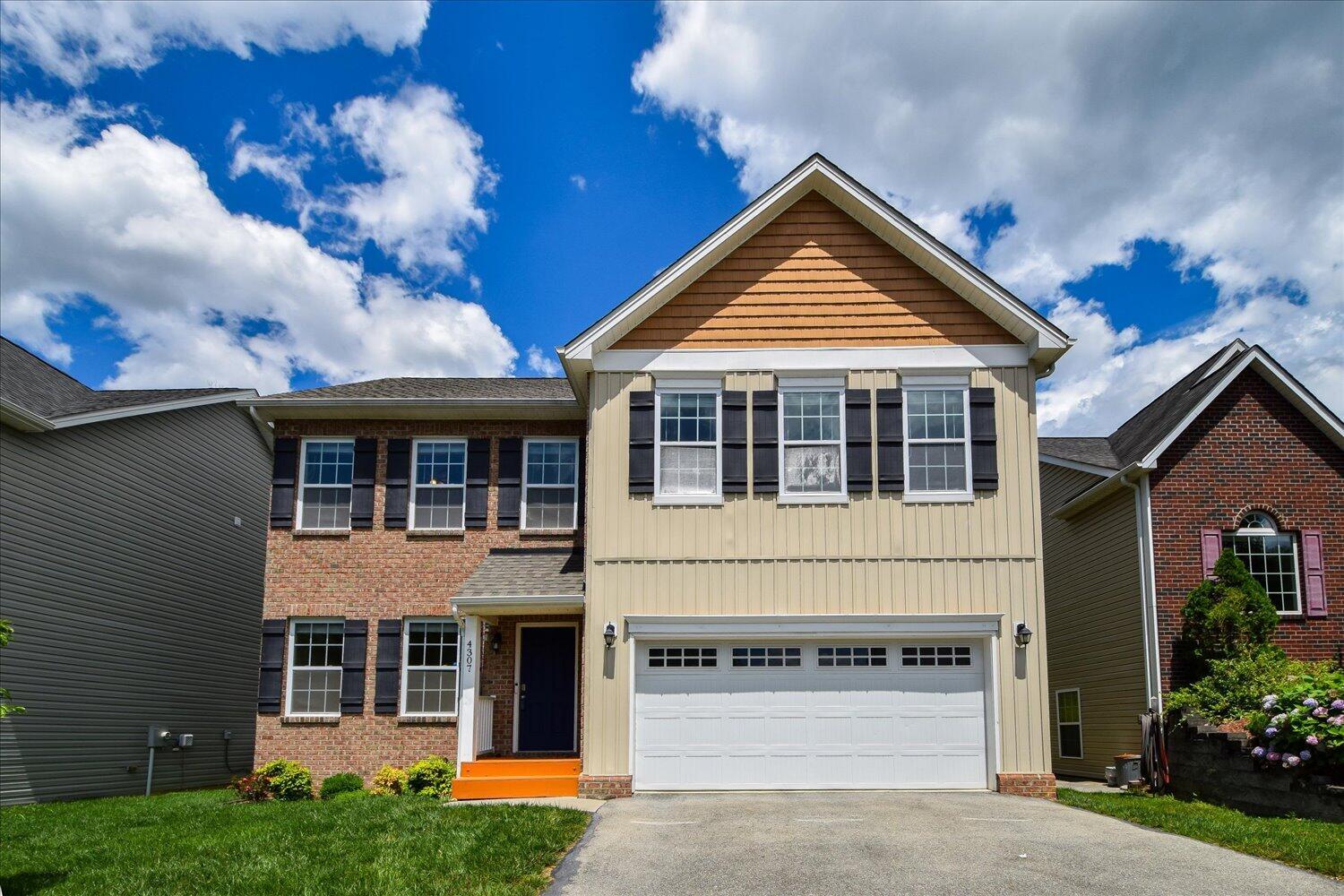 Property Photo: 4307 William Ct VA 24018