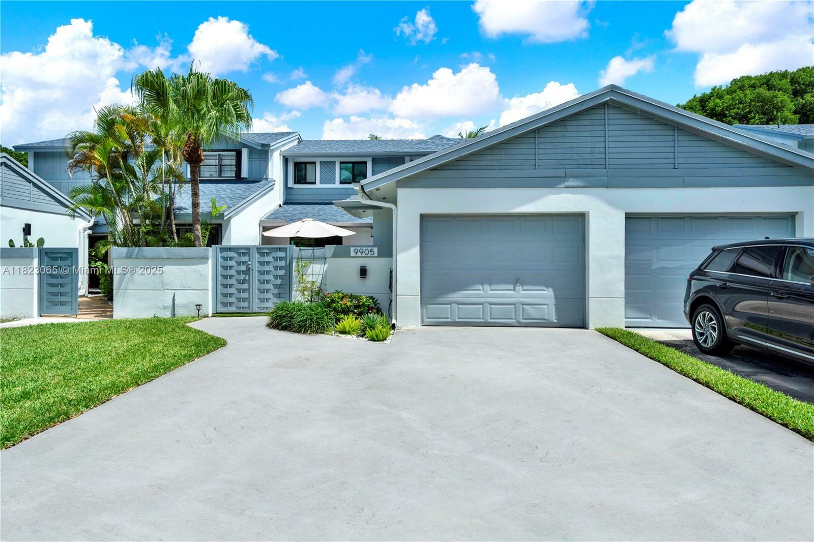 Property Photo: 9905 NW 52nd Ln FL 33178