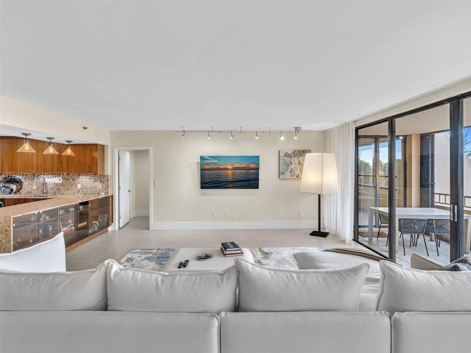 Property Photo: 11113 Biscayne Blvd 253 FL 33181