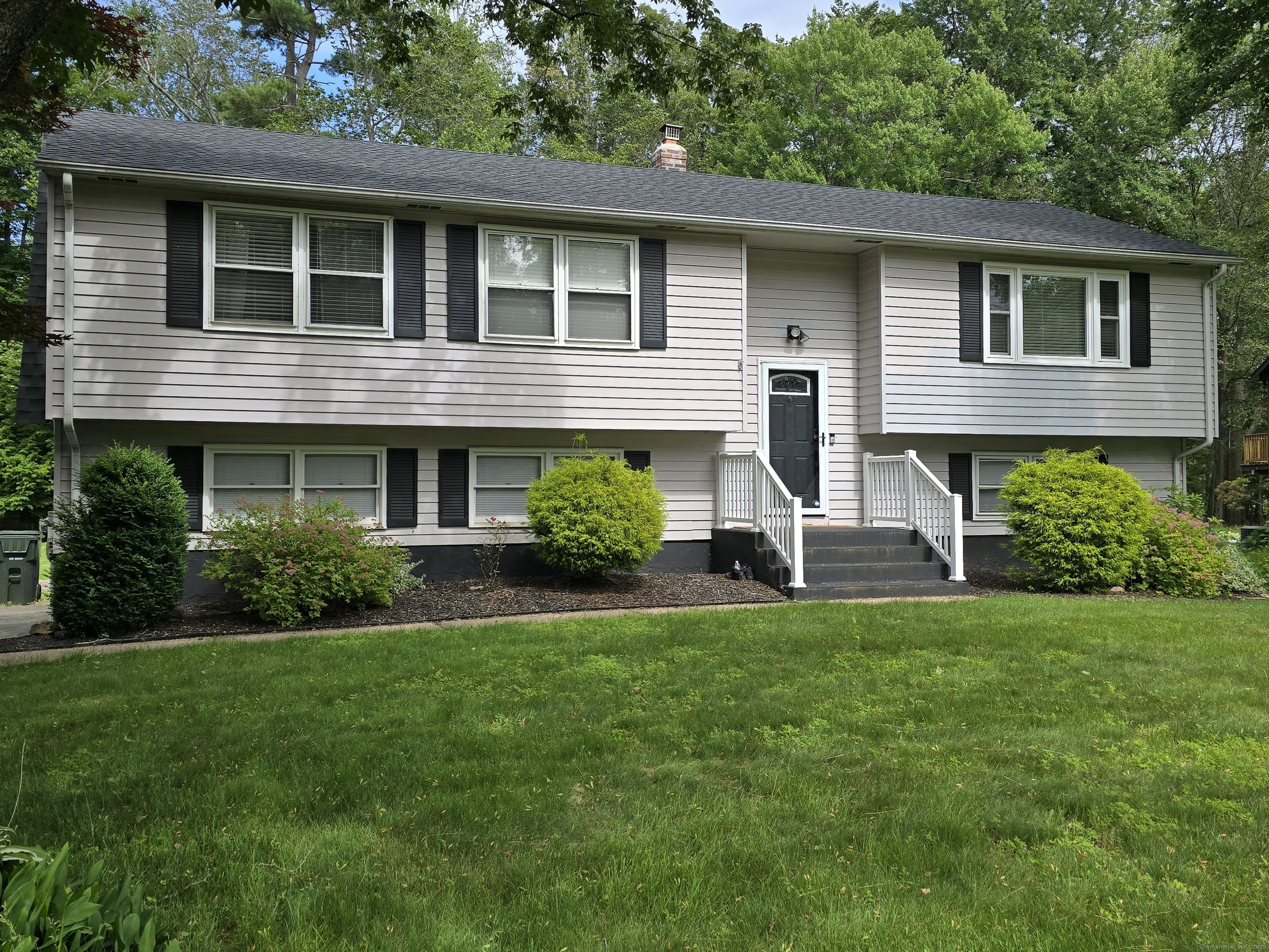 Property Photo: 77 Hartz Lane CT 06118