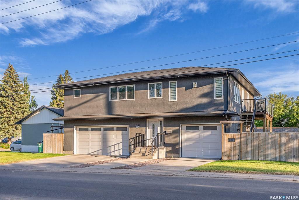 Photo de la propriété: 1902 Park Avenue SK S7J 2B9