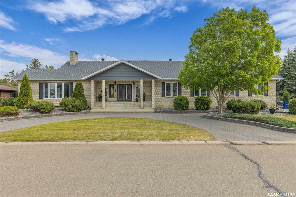 262 Riverbend Crescent  Battleford SK S0M 0E0 photo