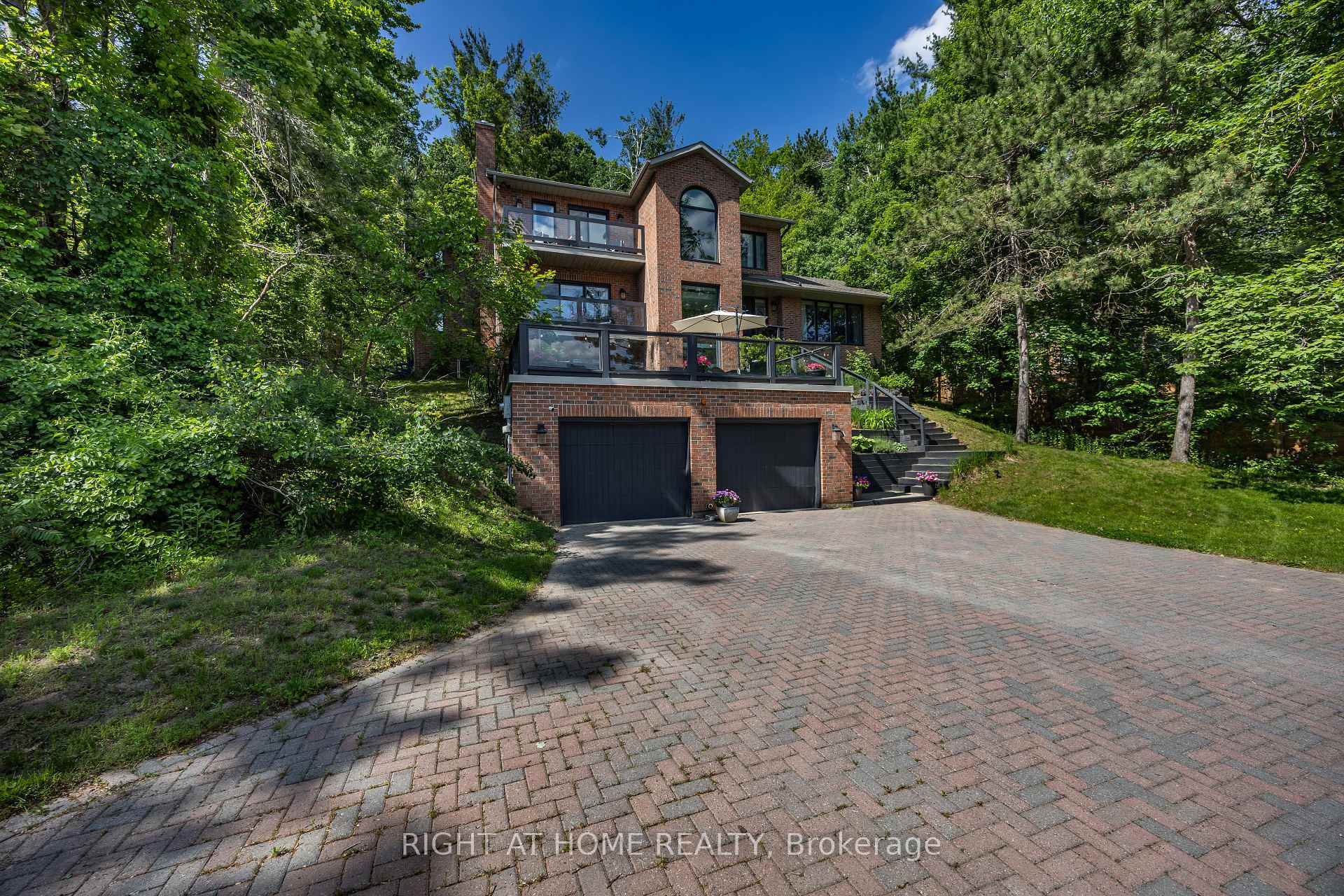 Property Photo: 30 Pooles Road ON L0L 1X0