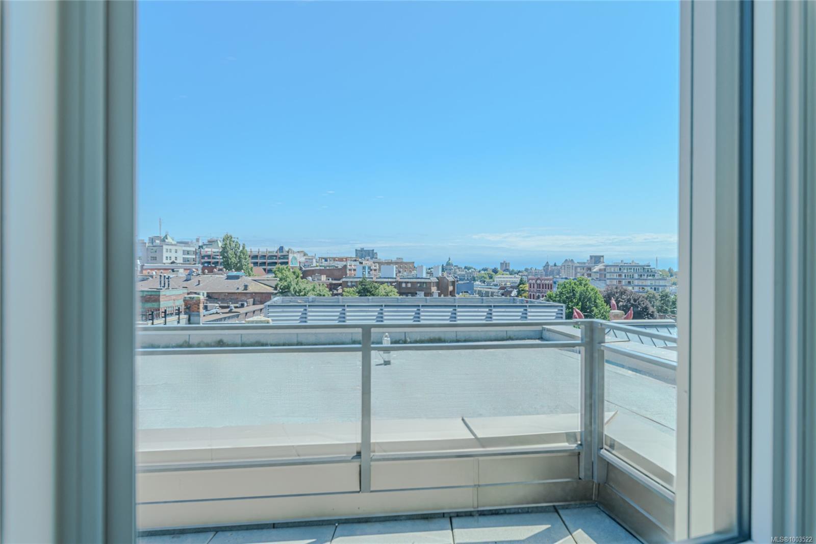 Property Photo: 1628 Store St 900 BC V8W 0H1