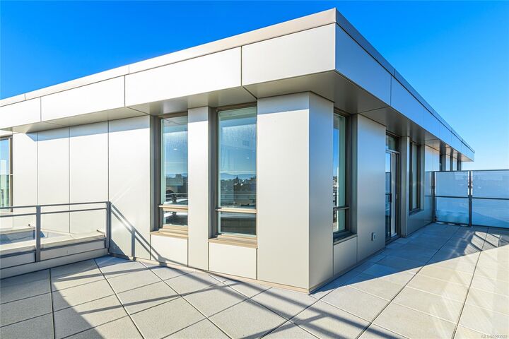 Property Photo: 1628 Store St 900 BC V8W 0H1