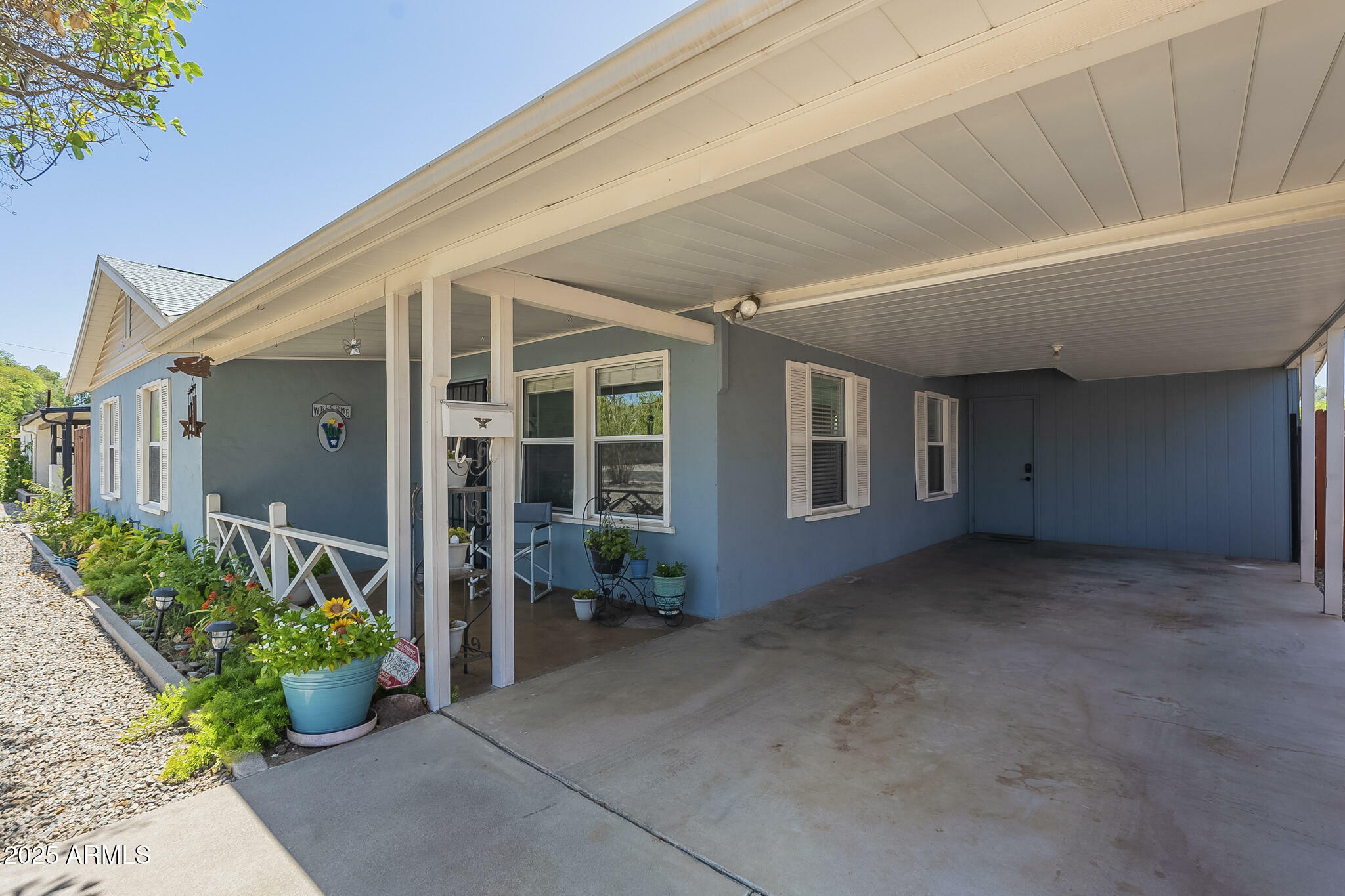 Property Photo: 1003 E Mariposa Street AZ 85014