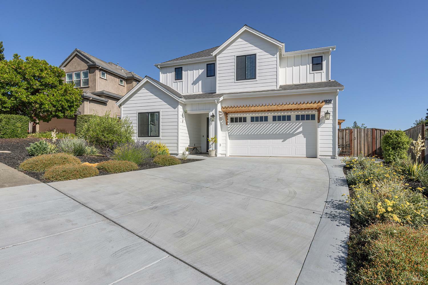 Property Photo: 1920 Lyon Court CA 95403