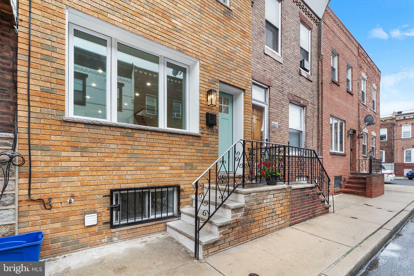 Property Photo: 2231 S Opal Street PA 19145