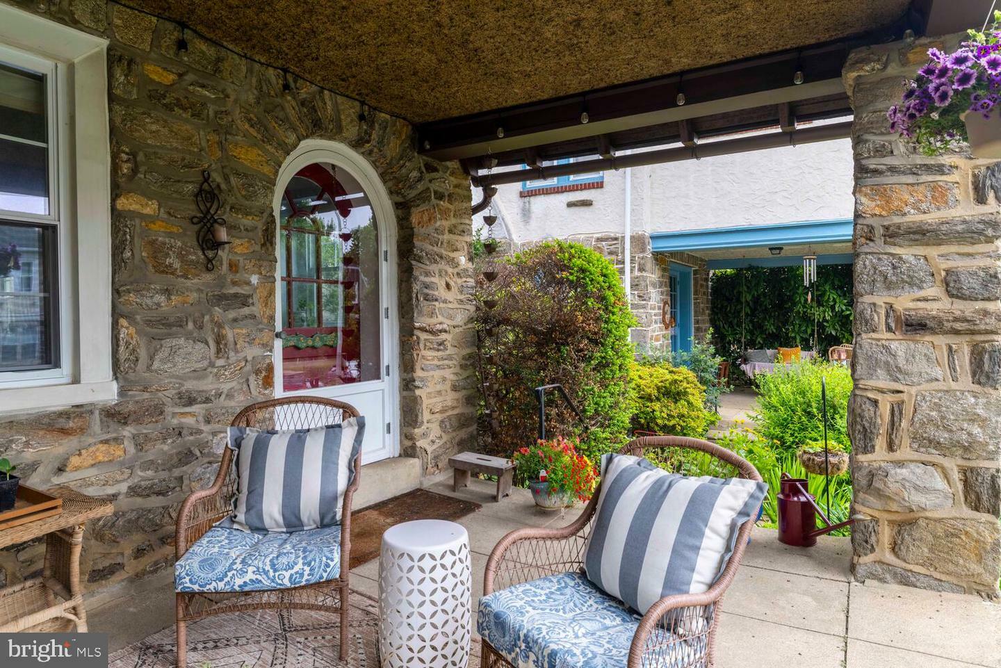 Property Photo: 627 E Allens Lane PA 19119