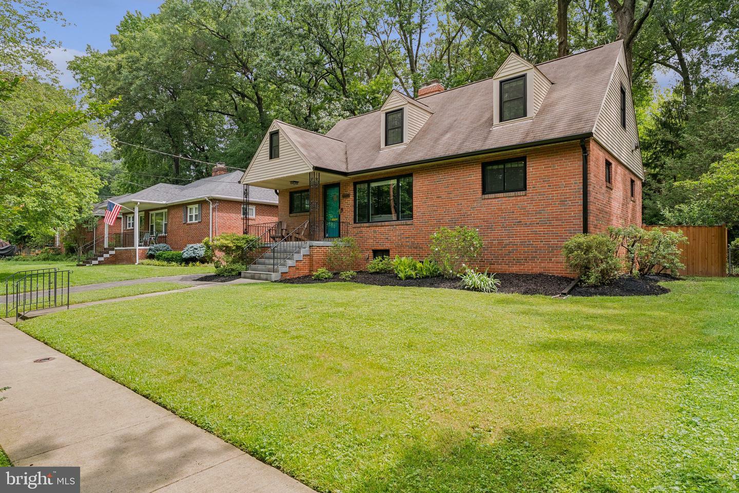 Property Photo:  6605 Wells Parkway  MD 20782 