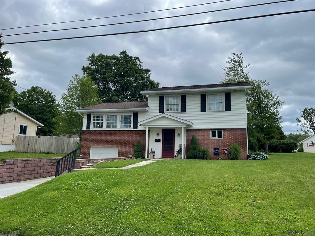 Property Photo: 1223 Elgin Drive PA 15904