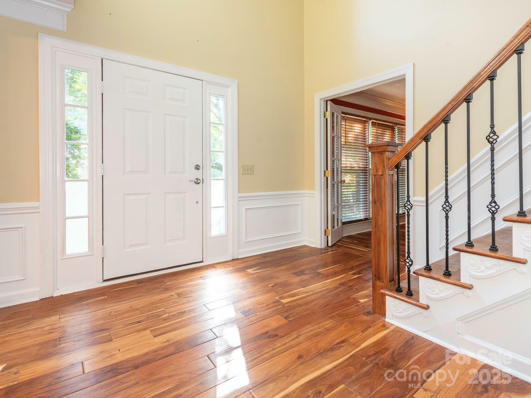 Property Photo: 13037 Angel Oak Drive NC 28078