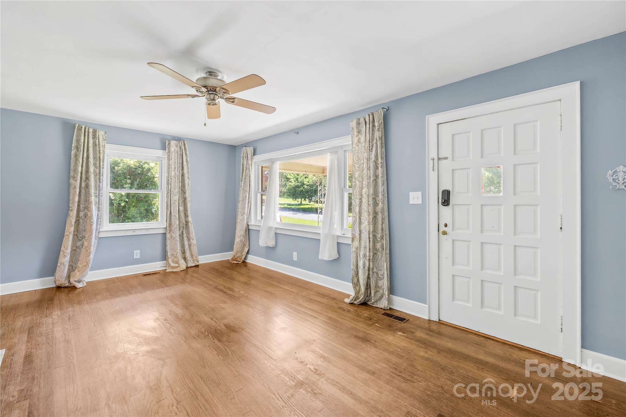 Property Photo: 506 Gold Street NC 28150