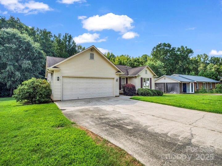 Property Photo: 217 Rock Creek Drive NC 28092
