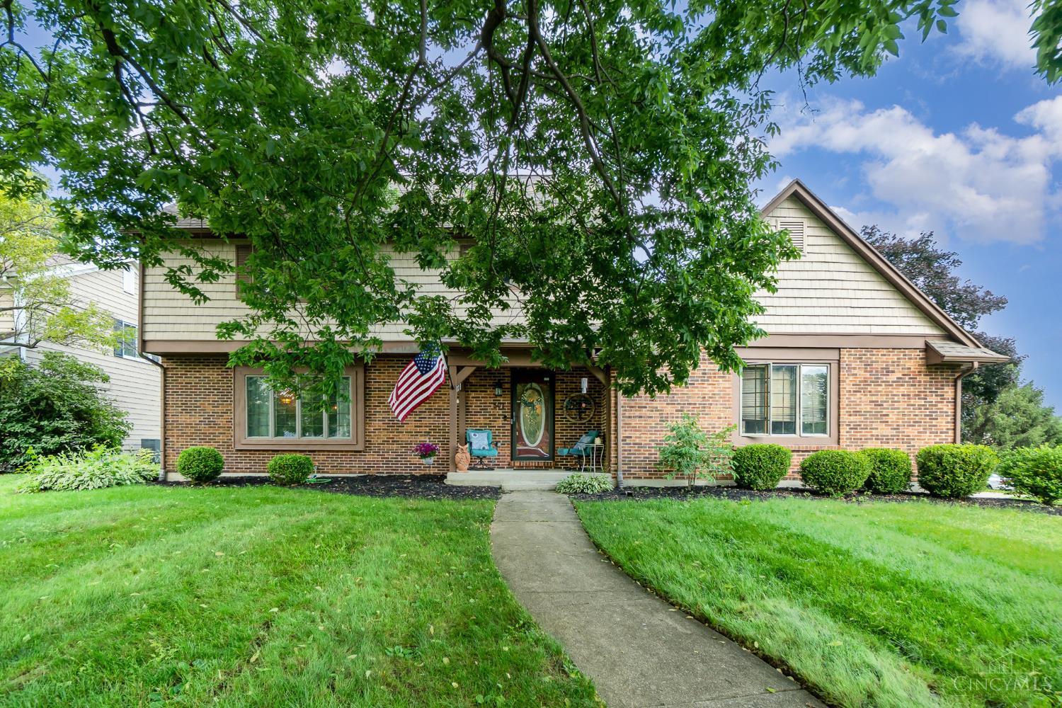 Property Photo: 501 Tara Oaks Drive OH 45042