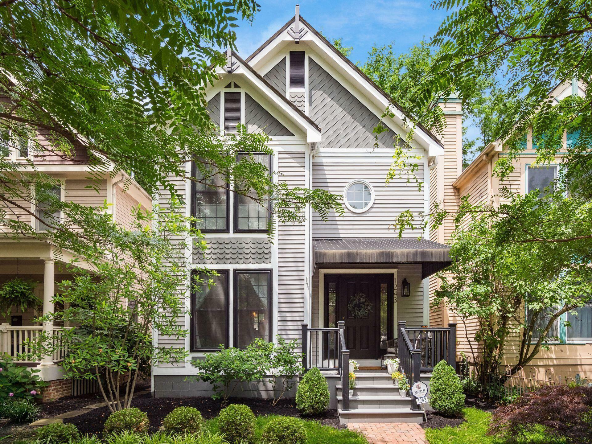 1243 Harrison Avenue  Columbus OH 43201 photo