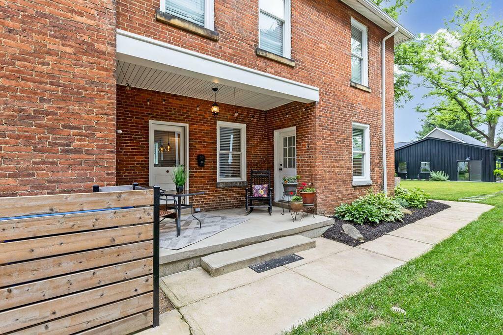 Property Photo: 70 Griswold Street OH 43015