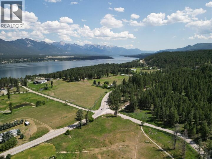 Property Photo:  2152 Westside Park View  BC V0A 1K4 