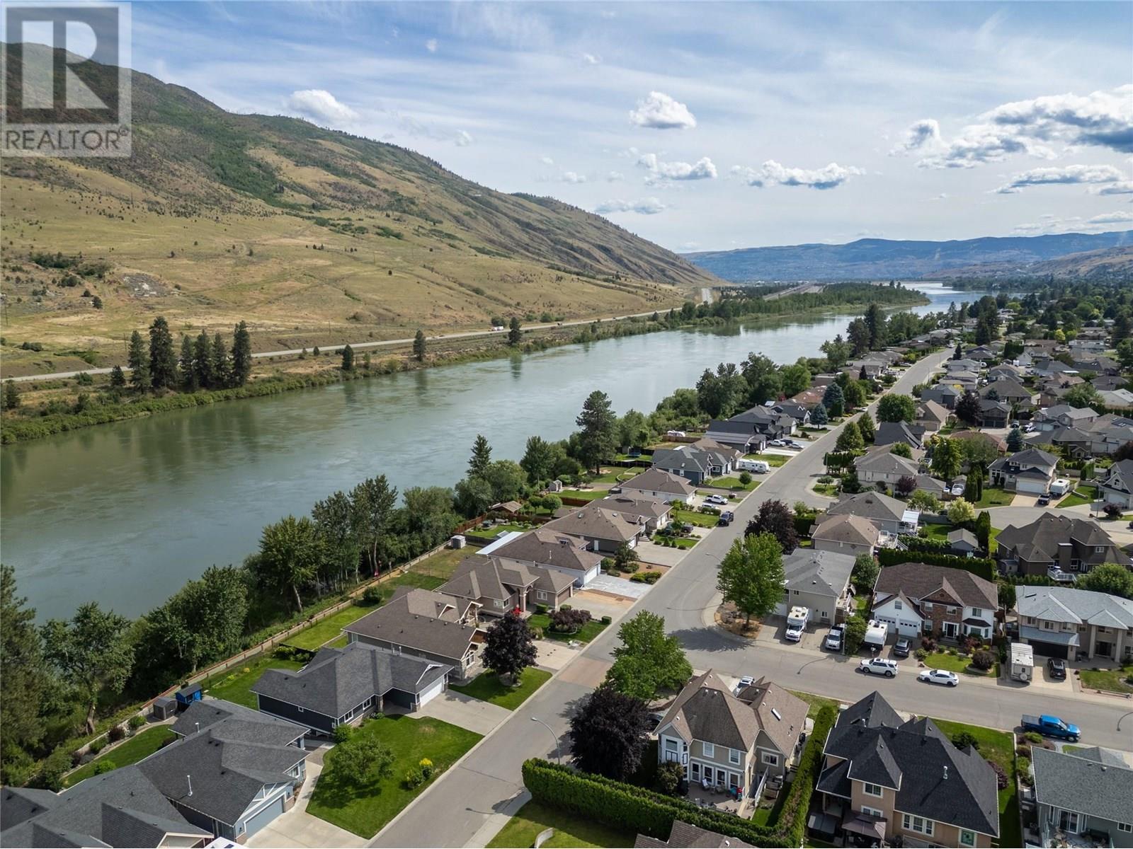 Property Photo: 3727 Overlander Drive BC V2B 8M4