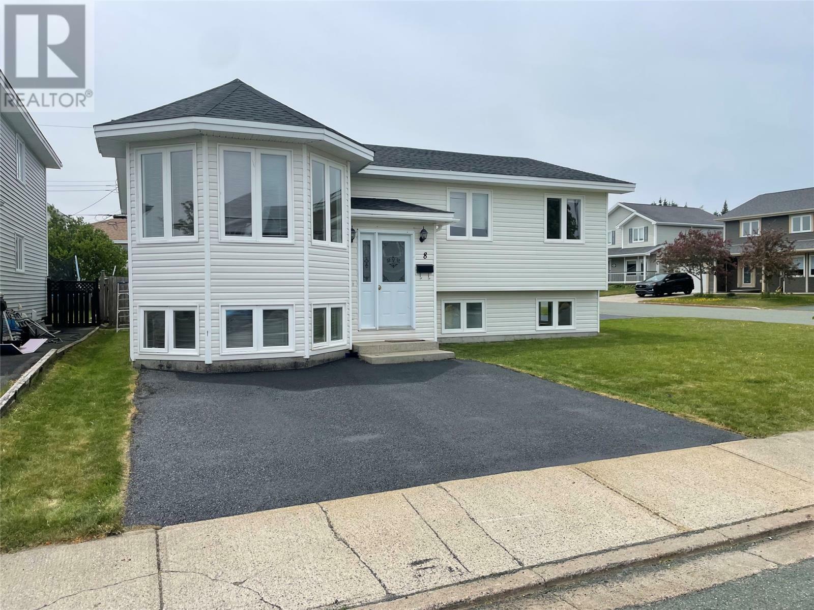 8 Cottonwood Crescent  St John'S NL A1H 1A1 photo