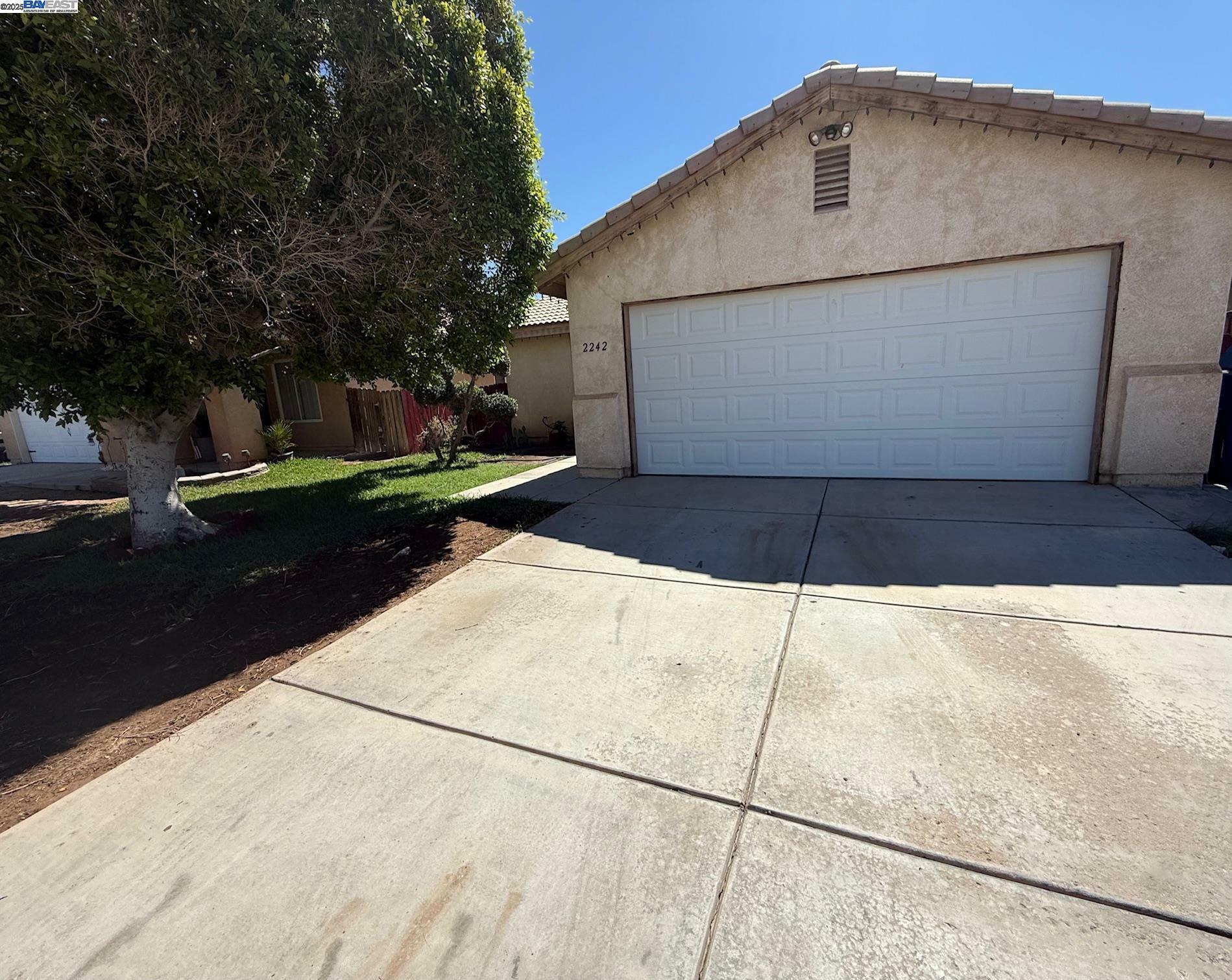 Property Photo: 2242 I Yturralde Drive CA 92231