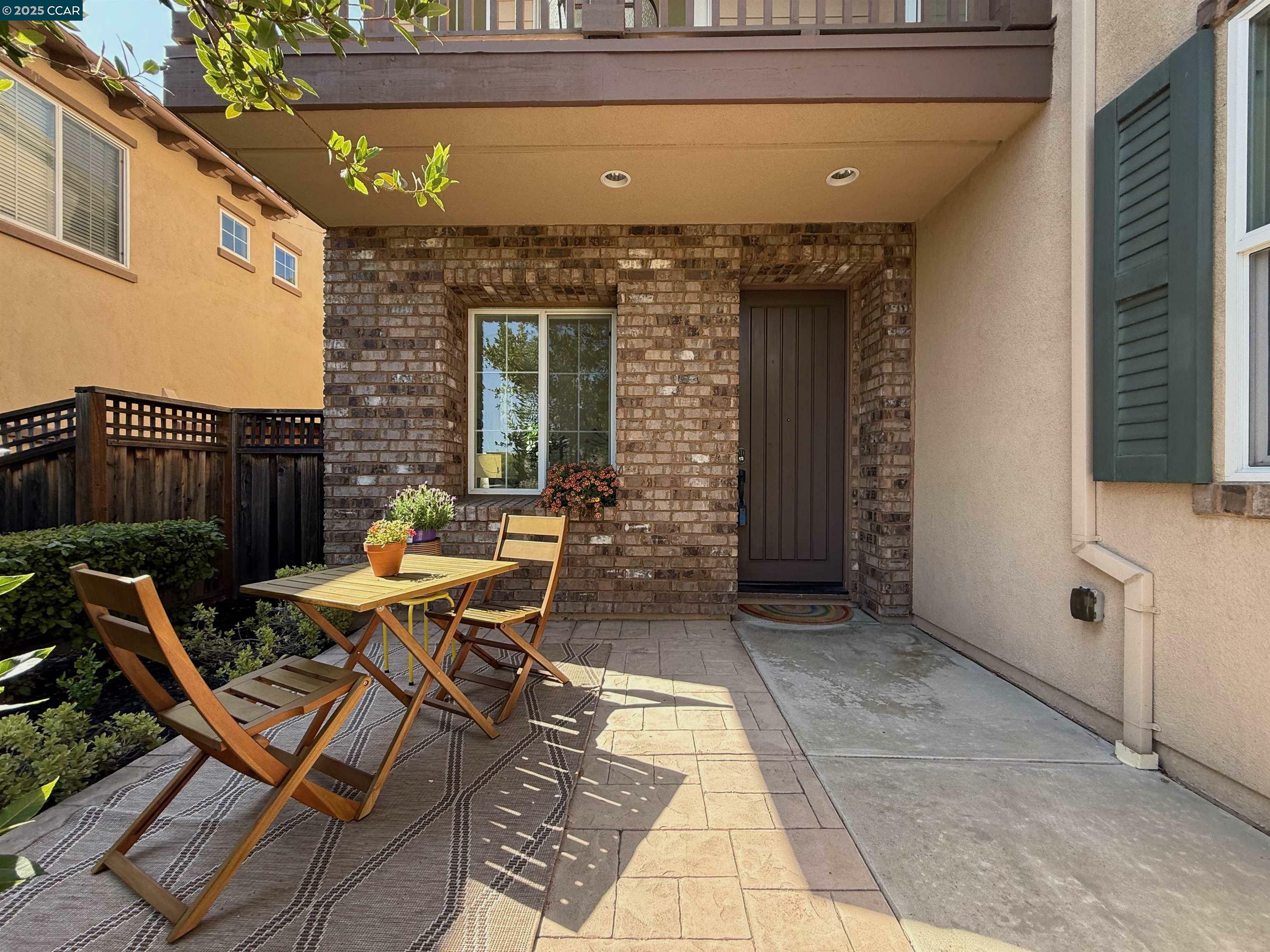 Property Photo: 2333 Capistrello Street CA 94568