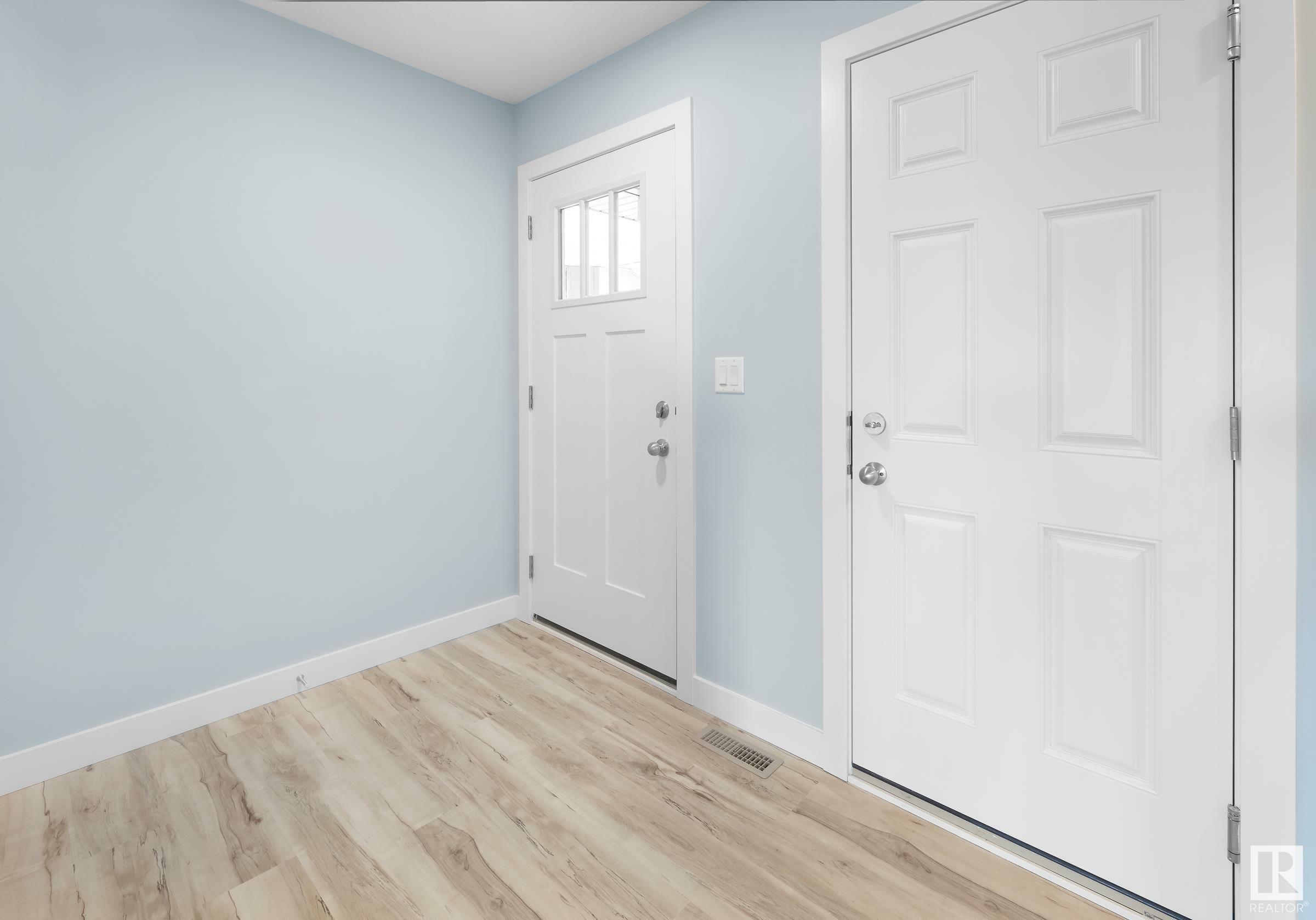 Photo de la propriété: 754 Berg Loop AB T9E 1G7