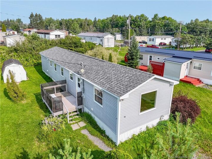 Property Photo:  10 Hedgeview Drive  NB E3B 6S1 