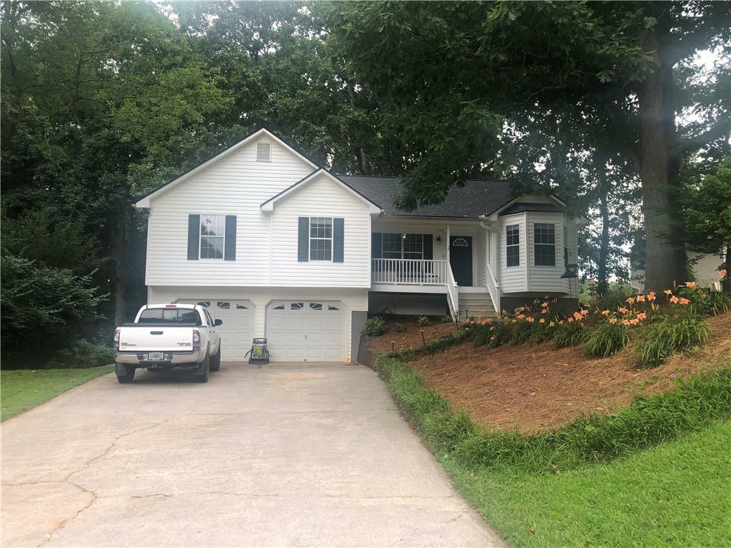 Property Photo: 224 Hawkins Farm Circle GA 30107