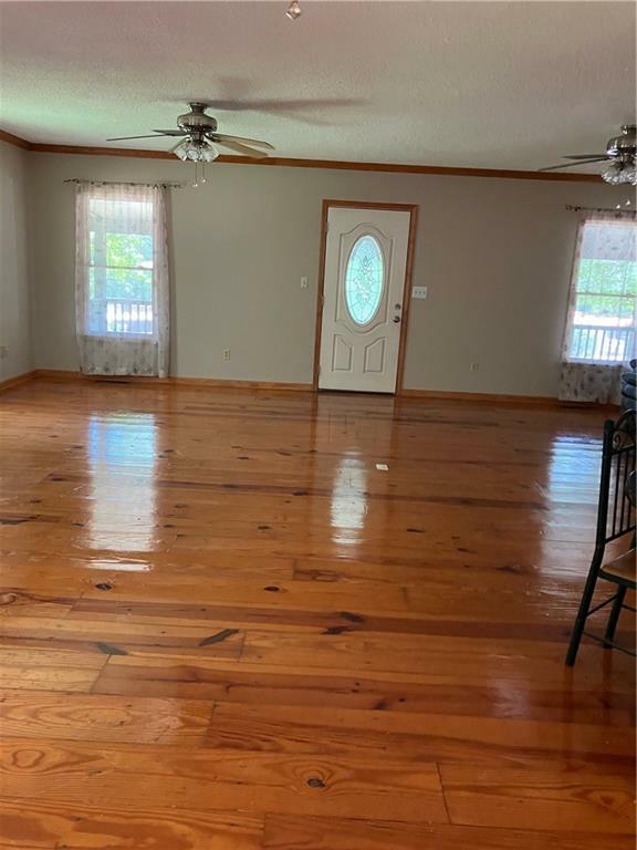 Property Photo: 4744 Chickasaw Way SE GA 30102