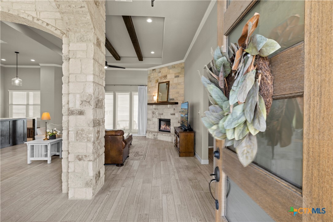 Property Photo: 813 Reston Road TX 76502
