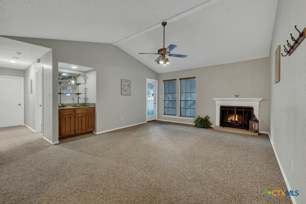 Property Photo: 1202 Thorpe Lane 708 TX 78666