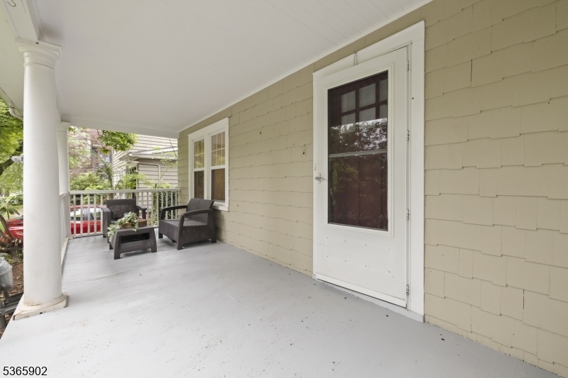 Property Photo: 72 Meadowbrook Rd NJ 07078