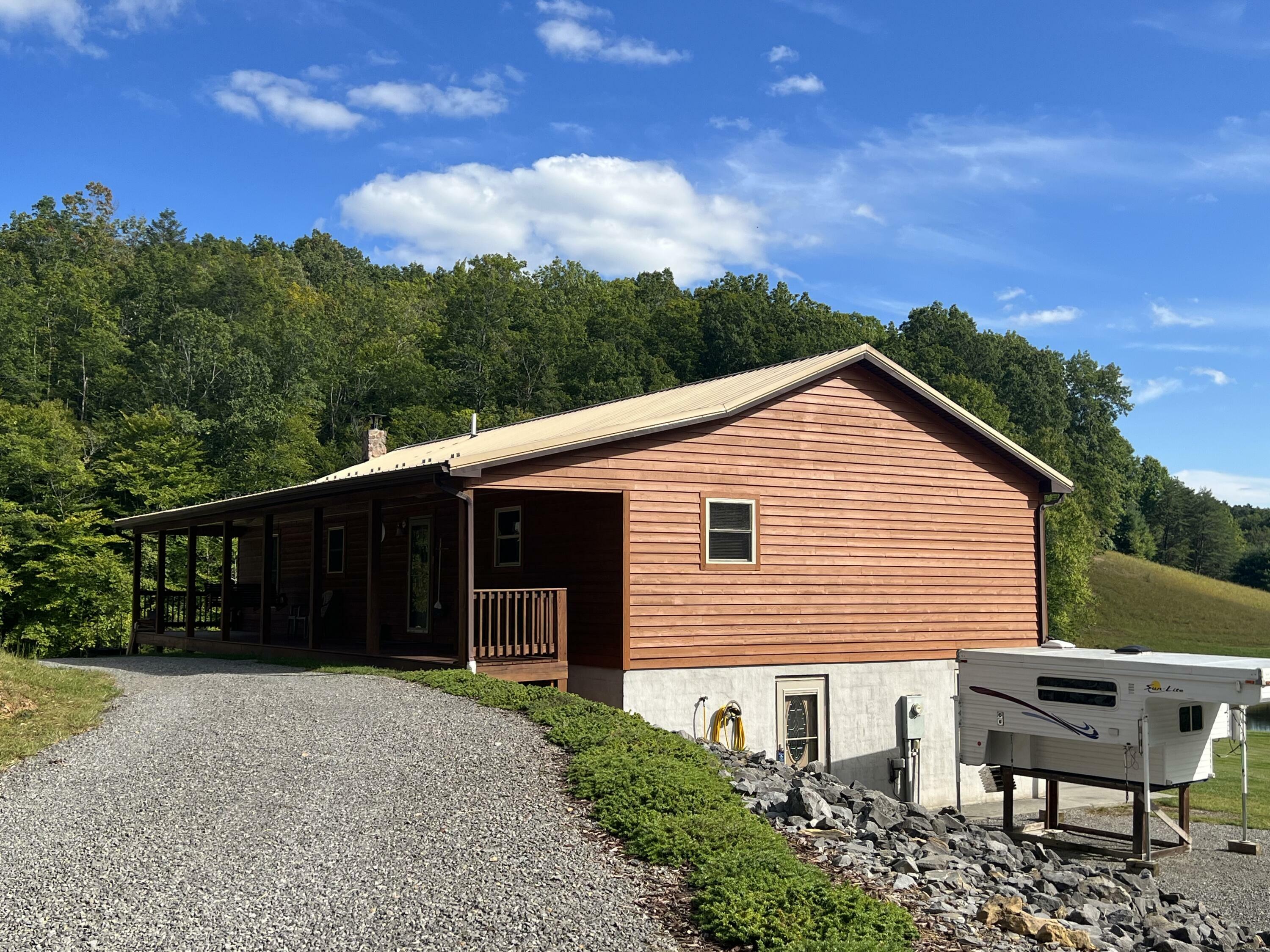 Property Photo: 10571 Leonard Cordova Road WV 24966